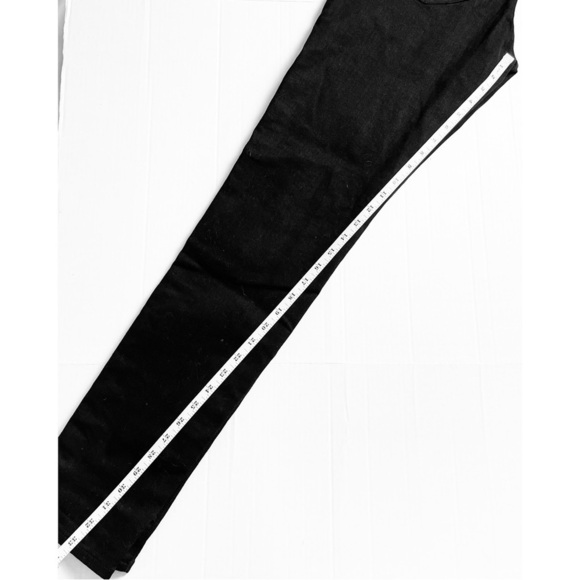 UNIQLO Women’s Black Low Rise Skinny Tapered Jeans - Picture 9 of 11